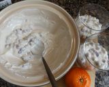 Foto del paso 4 de la receta Vasos de mandarinas con granada y crema de mascarpone