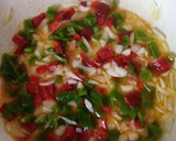 Foto del paso 2 de la receta: Nidos de Tagliatelle con verduras jamón y nata