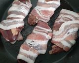 Csirkemáj sütve simán és baconben recept fázis 4 fotója
