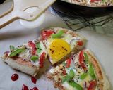 A picture of step 5 of Egg Pan Pizza#worldwideeggs.