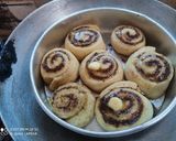 A picture of step 6 of Cinnamon Rolls.