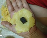 Foto langkah ke 1 dari resep Bola Bola Tape isi Coklat.