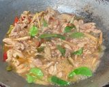 รูปขั้นตอนการทำที่ 13 ของ ไก่รวนปลาร้า (ไก่พันธุ์)