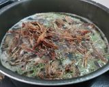A picture of step 3 of Khanom Jeen Nam Ngiao with Seasoned Pork Meatballs.