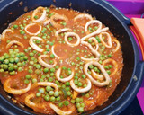 Foto del paso 5 de la receta: Calamares con guisantes