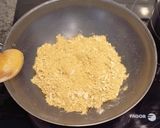Foto del paso 2 de la receta: Macarrones con Soja texturizada a la mostaza (Trampantojo macarrones a la carbonara)