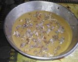 A picture of step 3 of Dates cake.
