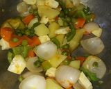 A picture of step 4 of Cheese butter masala.