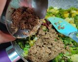 A picture of step 8 of Jain Veg Kolhapuri.