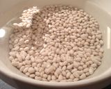 A picture of step 1 of Boston Baked Beans.
