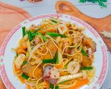 Hình bước làm 5 của món Mì trứng xào mực và thịt xá xíu
