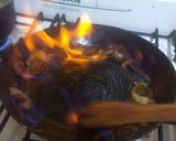 Foto del paso 4 de la receta: Colita de cuadril rellena, flameada y al horno