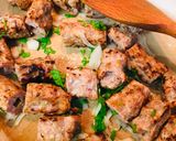 A picture of step 2 of Readymade kebab in spicy sauce.