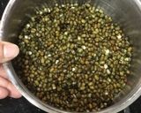 A picture of step 2 of Traditional Punjabi Dal Bukhara.