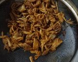 Foto langkah ke 5 dari resep Bawang Merah Goreng.