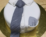 Foto del paso 13 de la receta: Tarta Día del Padre Camisa Fondant