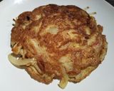 Foto langkah ke 3 dari resep Omelet Bawang Bombay.