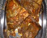 Fried fish with tomatoes gravy#staplefoodrecipecontest recipe step 2 photo