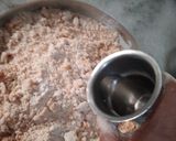 A picture of step 2 of Rava Chakari.