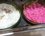 Foto langkah ke 5 dari resep Tumpeng Mini Merah Putih.