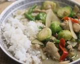 A picture of step 5 of Thai green curry with brussel sprouts.