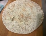 Une image de l'étape 2 de Roulés de wraps au saumon fumé et fromage frais.