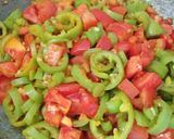 A picture of step 3 of Chilli Tomato Sabji.