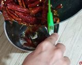A picture of step 3 of Rajasthan ki Tomato Dry Red Chilli & Garlic Chutney Recipe.