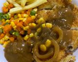 Foto langkah ke 4 dari resep Chicken Katsu with BBQ-Teriyaki Sauce ala Mamgin.