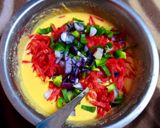 वेजिटेबल चीला (vegetable chila recipe in hindi) रेसिपी चरण 3 फोटो