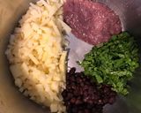 Foto langkah ke 6 dari resep MPASI 10 BulanTim[Kentang, Hati Sapi, Kacang Azuki & Caisim].