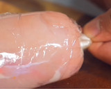 Foto langkah ke 2 dari resep Chicken Cordon Bleu.