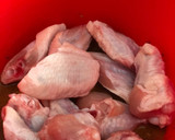 Foto del paso 2 de la receta: Alitas de pollo especiadas con Simply Cajurry