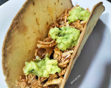 Foto del paso 8 de la receta: Taco mexicano de pollo tinga con salsa verde