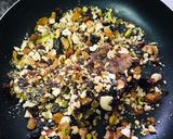 A picture of step 2 of Oats and dates nutty granola bars.