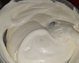 Foto del paso 5 de la receta: Bizcochuelo de nata montada