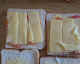 A picture of step 2 of Braai Broodjies.
