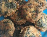 Foto langkah ke 9 dari resep Perkedel Tahu Daun Singkong.