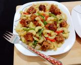 A picture of step 4 of Seekh kabab pasta.