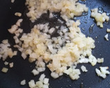 Foto del paso 3 de la receta: Marrajo al "chilindrón"