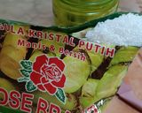 Foto langkah ke 2 dari resep Jus Timun Nanas.