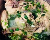 Foto del paso 2 de la receta: Pechuga de pollo cocida al cilantro
