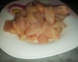 A picture of step 2 of White Sauce pasta.