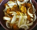 A picture of step 5 of Chicken Jalfrezi.