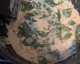 A picture of step 5 of Pan fried salmon with white cream sauce.
