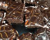 صورة لخطوة 4 من وصفة بسكويت خفيف مشرب بذوق 🍫 و 🍓 😋