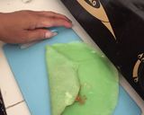 Foto langkah ke 3 dari resep Dadar gulung.