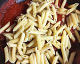 Foto del paso 3 de la receta: Macarrones con tomate y albóndigas