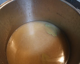 Foto del paso 3 de la receta: Pollo con patatas en salsa fácil