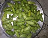 देशी परवल आलू की सब्जी (Desi parwal aloo ki sabzi recipe in Hindi) रेसिपी चरण 1 फोटो